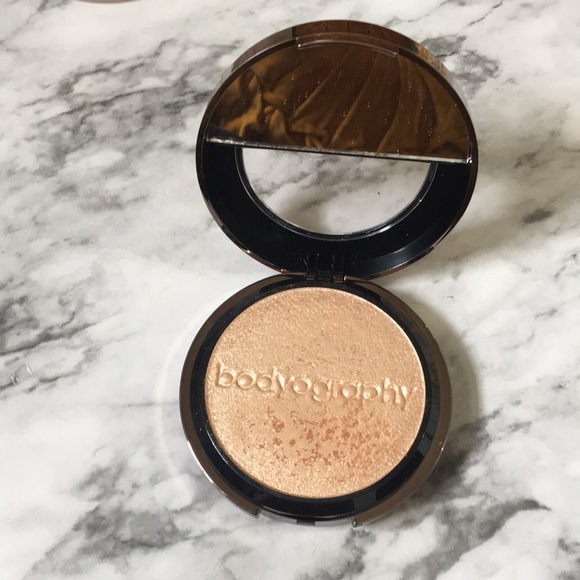 Bodyography Highlighter - Picture 4 of 5